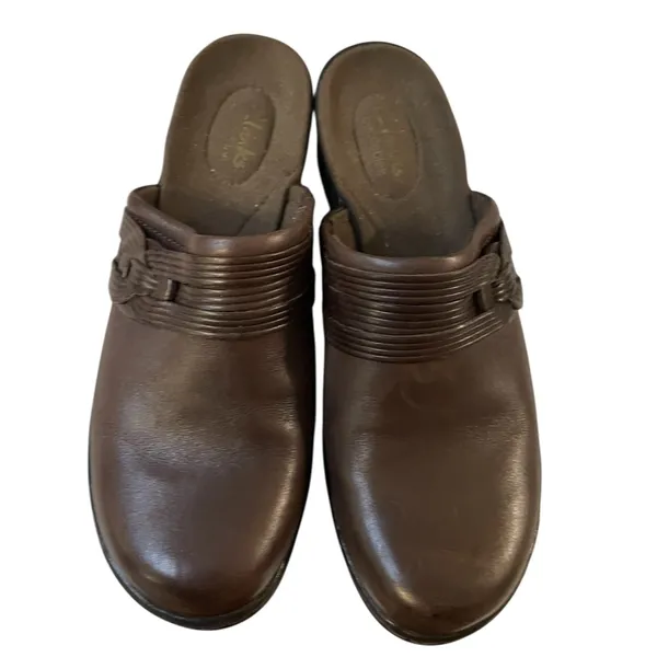 CLARKS Chocolate Dark Brown Leather Clog Mules Slides Shoes - Size 7 - Image 7
