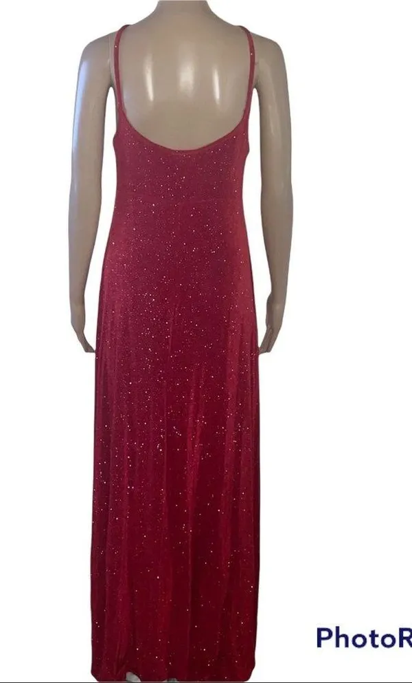 Kinaara red sparkly sleeveless evening gown - Image 3