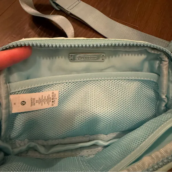 Lululemon Everywhere Belt Bag 1L * Icing Blue / Eton Blue - Image 5