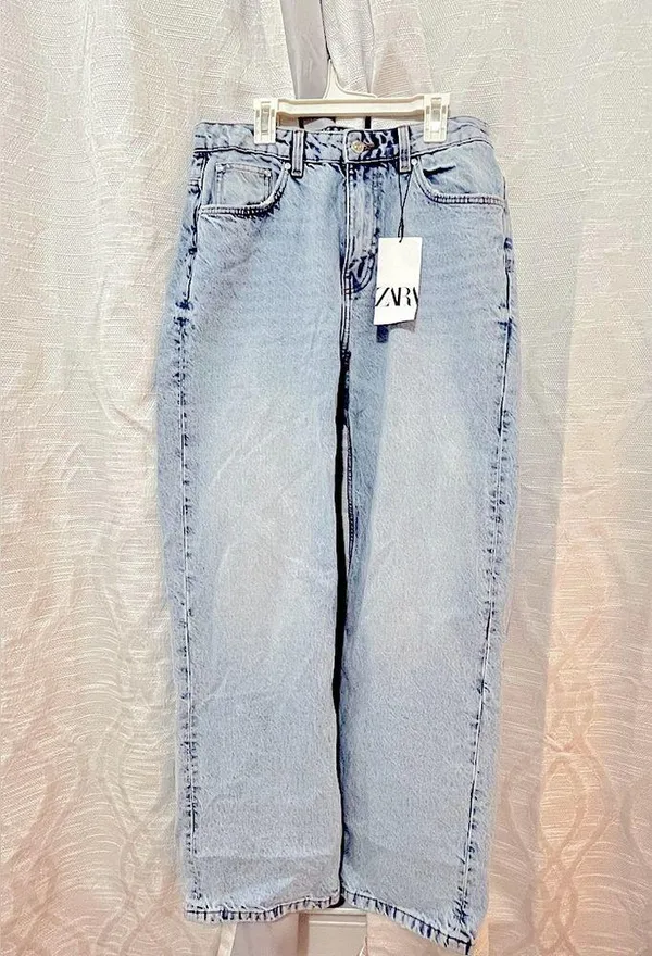 Nwt Zara Jeans Regular Fit High Rise Long Length - Image 2