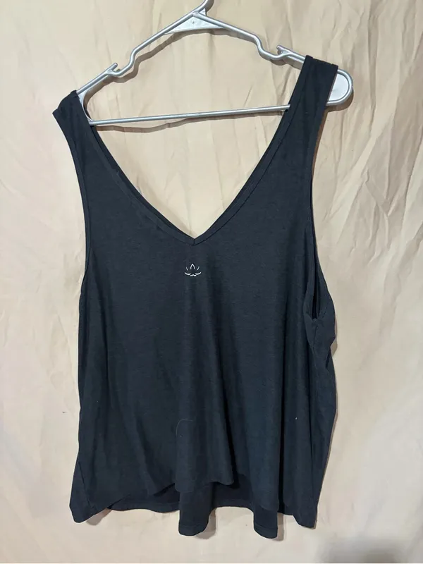 Beyond yoga tank top - Image 2