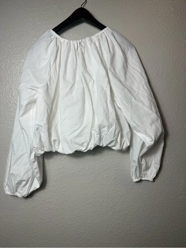 Maeve by Anthropologie White Cotton Bubble Hem Cropped Peasant Blouse Size Small - Image 3