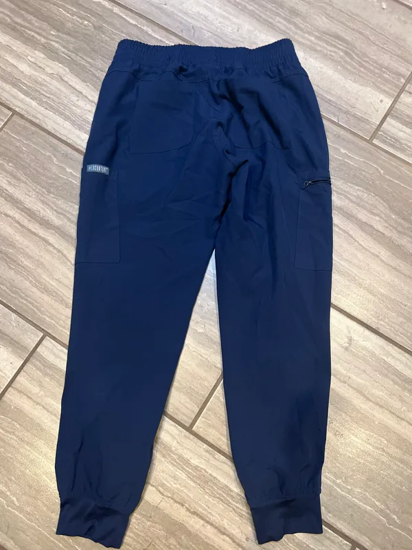 Med Couture Jogger Scrub Pants Sz SP! No :( - Image 2