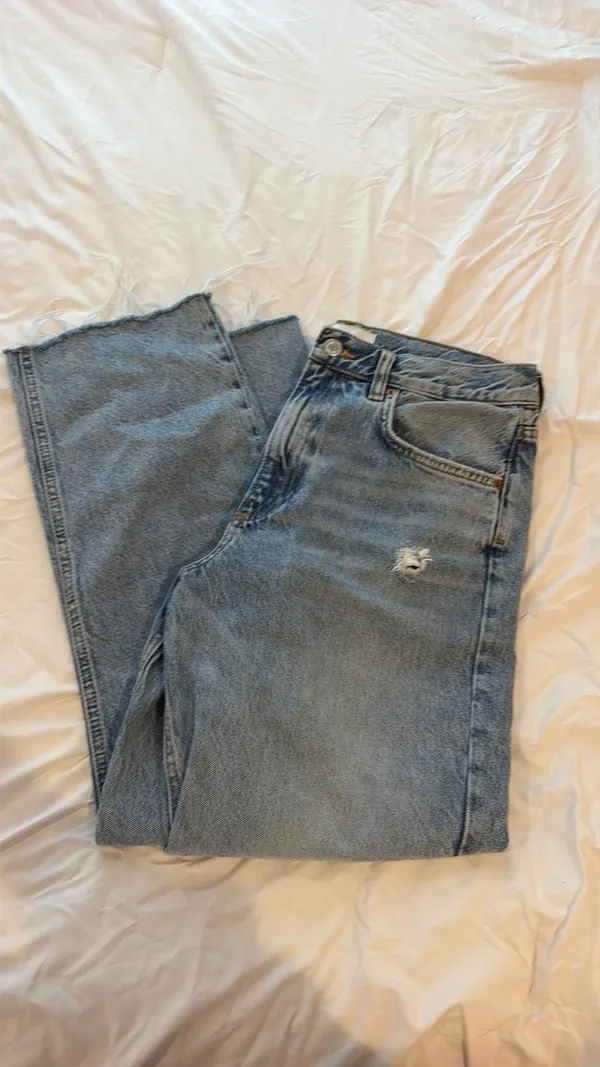ZARA Jeans - Image 4