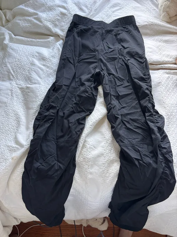 Lululemon Studio Joggers - Image 3