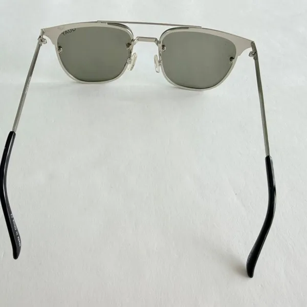 QUAY Private Eyes Silver/Violet Mirror Sunglasses Large Unisex - Image 5