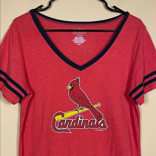 5th & Ocean Women’s MLB Cardinals Baseball Graphic Print Red Short Sleeve Shirt - Image 2