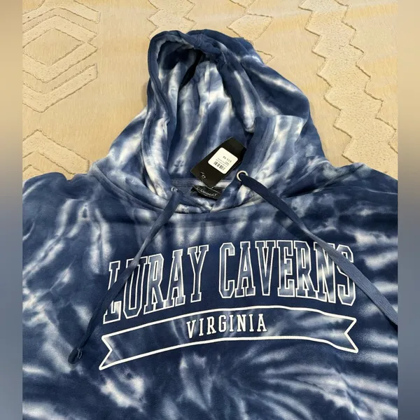 NWT XL Tie-dyed lightweight Hoodie “Luray Taverns, VA” - Image 3