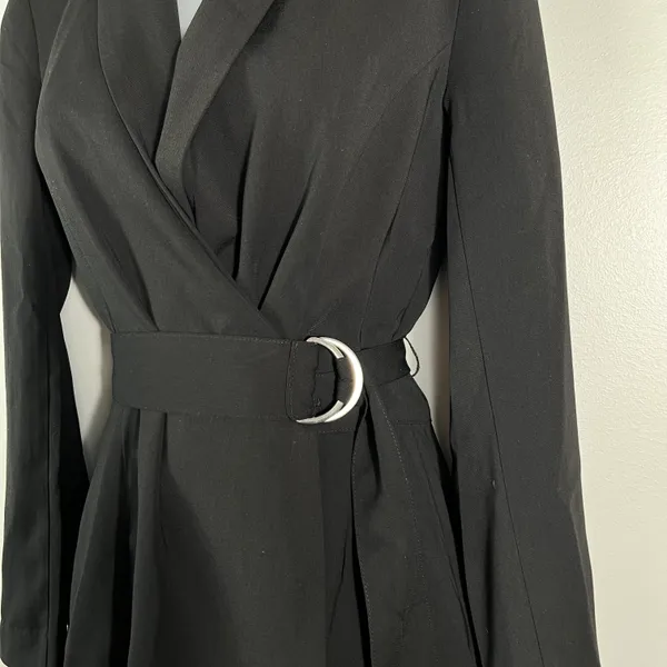 Black Blazer Style Belted Waist Long Sleeve Romper Jumpsuit Size 2 Business - Image 3