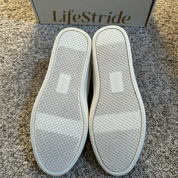 LifeStride white comfort sneakers - Image 7