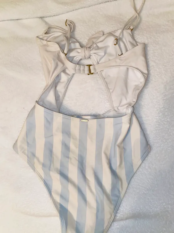 Cutout One Piece Bathing suit - Image 2