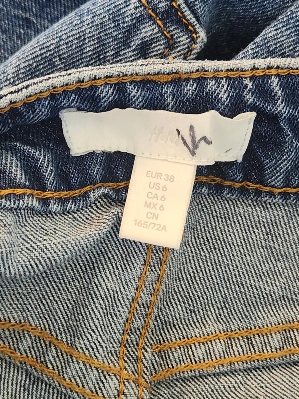 H&M Womens Button-Fly Distressed Straight Leg Jeans Size 6 - Image 11