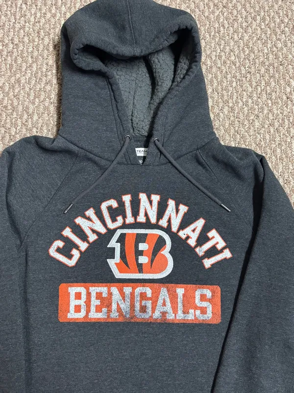 Cincinnati Bengals NFL Apparel Gray Casual Hoodie Sweatshirt - Image 2