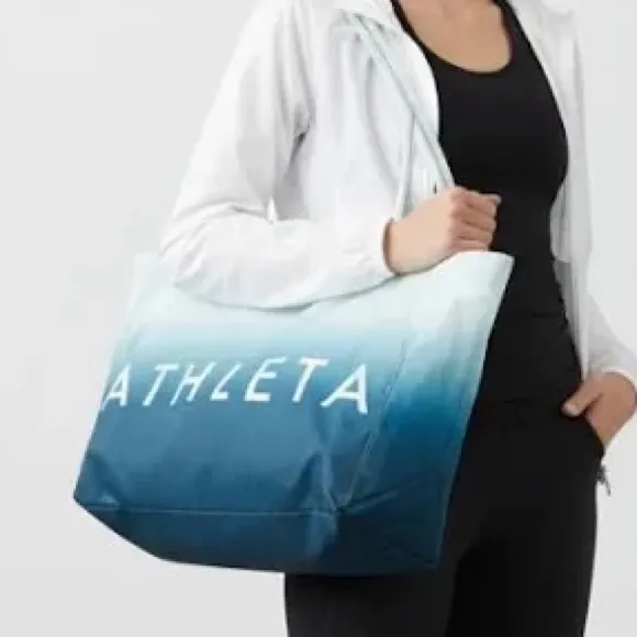 Athleta NWT Ocean Blue Ombre Large Canvas Gym Travel Beach Tote Bag - Image 3