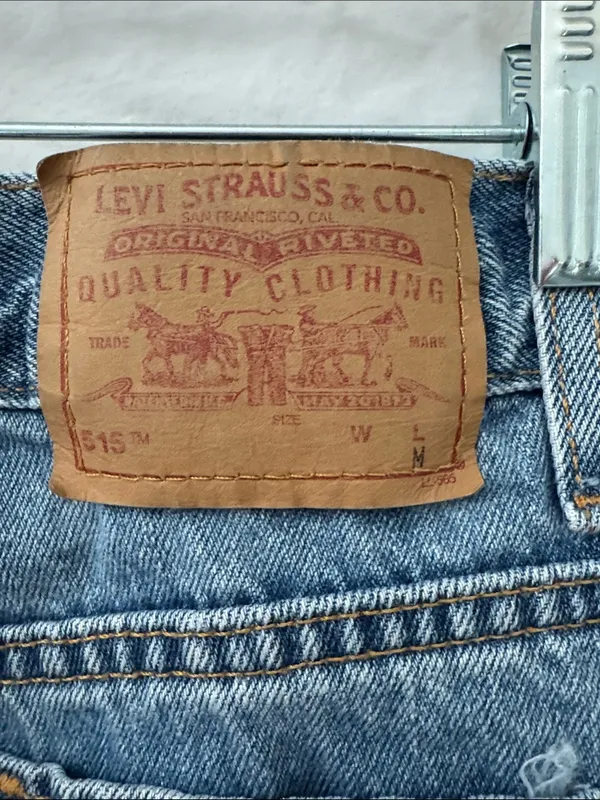 Levis Vintage 2002 Y2K 515 Blue Bootcut Jeans - Image 5