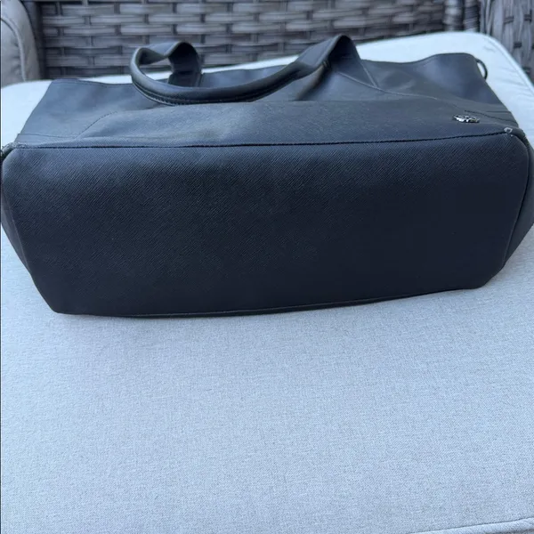 Lululemon Black Leather Tote Bag - Image 5