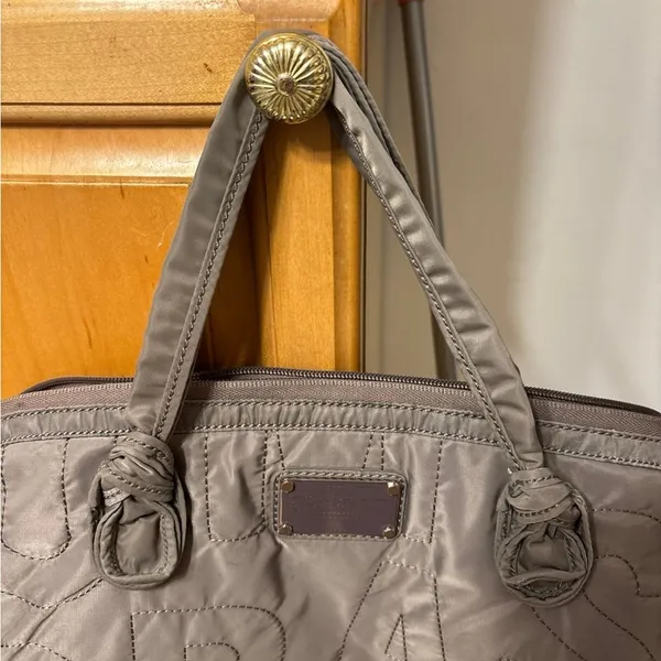 Marc Jacobs Quilted Laptop Case w/ Shoulder Strap - Taupe gray like 16x12” - Image 3