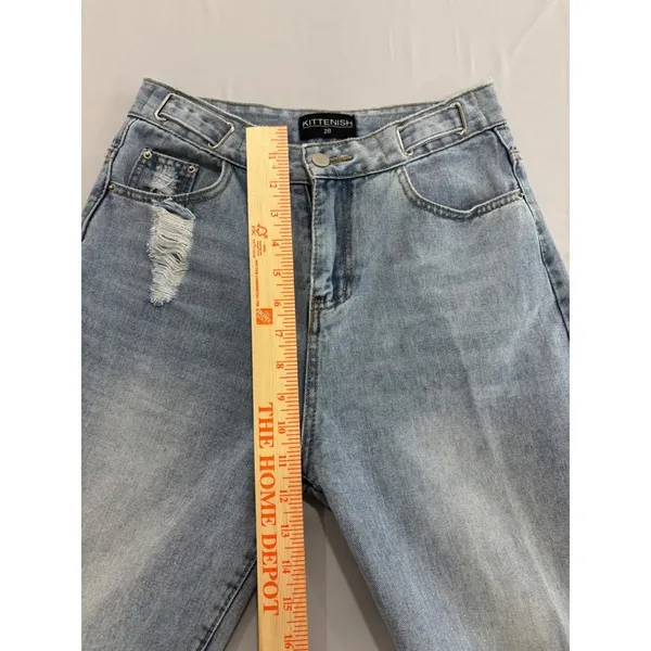 Kittenish High Waisted Distressed Straight Leg Jeans Light Wash‎ Size 28 - Image 5