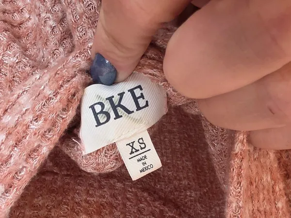BKE Buckle Knit Top - Image 2