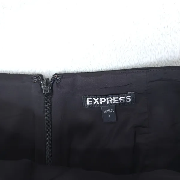 Express Pencil Skirt Womens 6 Black Career Minimalist Back Slit Lined - Image 4