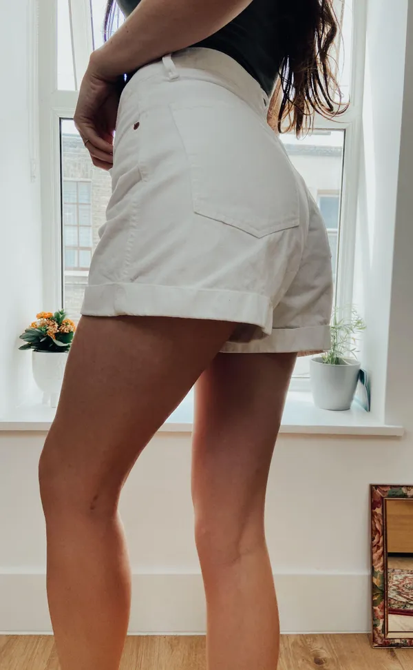 High Waisted White Denim Shorts - Image 3
