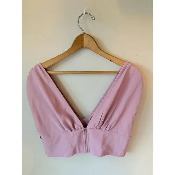 SHEIN Lilac Pink Deep V Cropped Top Sleeveless Zip Back - Image 2