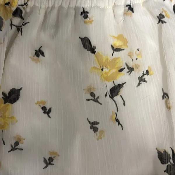 White Floral Skirt Yellow Size L - Image 2