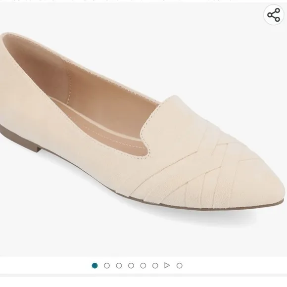Journee Collection Womens Medium and Wide Width Mindee Flat size 5.5w - Image 3