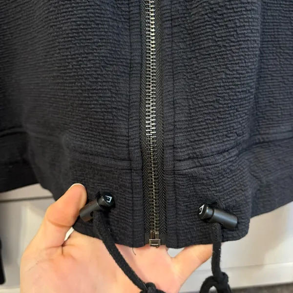 Gymshark True Texture Hooded Bomber Jacket - Image 6