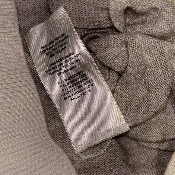 Wilfred aritzia women’s small‎ berri marled crewneck sweater - Image 8