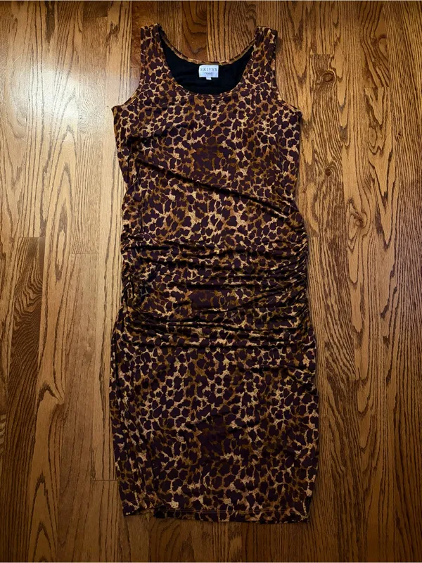 SKiVYS Femme Midi Side Hustle Dress Leopard Ruched Bodycon Size L - Image 5