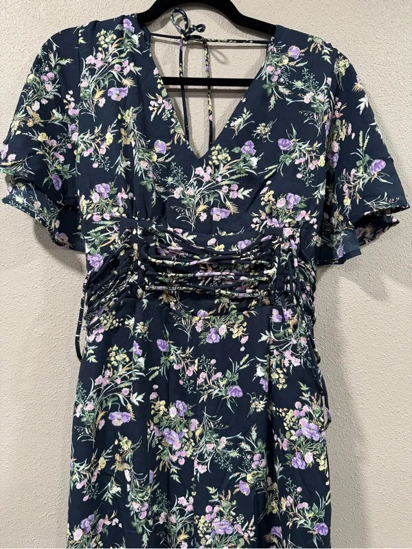 NWT Floral V-Neck Navy Jumpsuit with Lavender Blooms - Image 3
