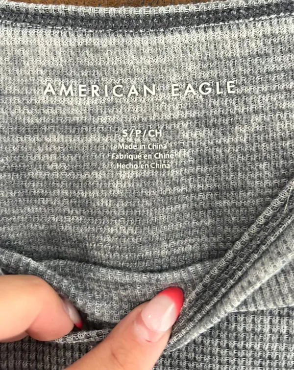 American Eagle Grey Ruffle Baby Tee Small - Image 3