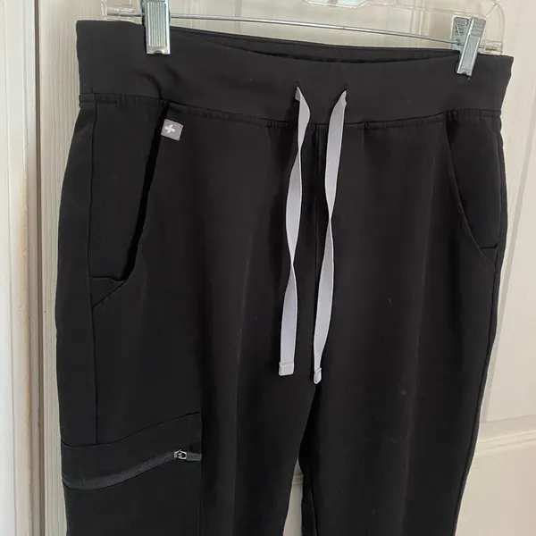 FIGS Jogger Style Technical Collection Scrub Pants in Black - Image 10