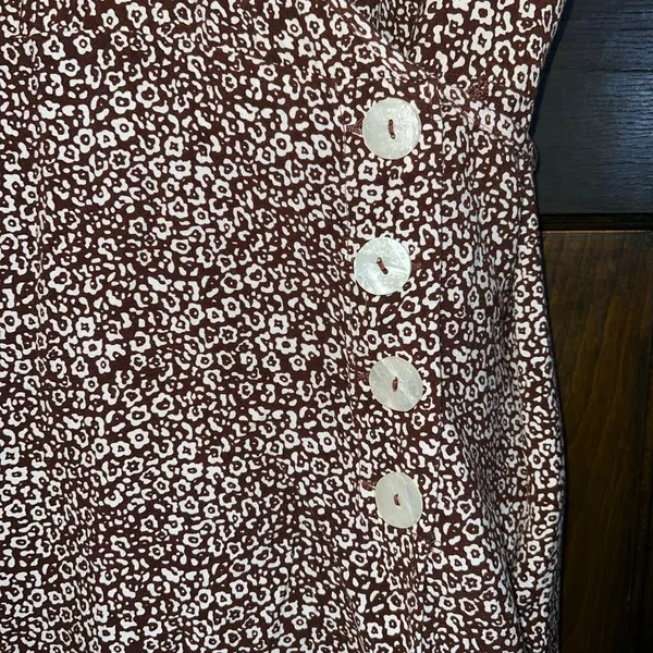 Urban Outfitters Brown and White Mini Dress - Image 4
