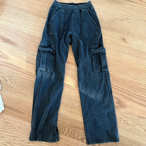 Halara cargo pants - Image 2