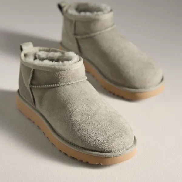 NIB UGG classic ultra mini moss green | size 8 women - Image 4