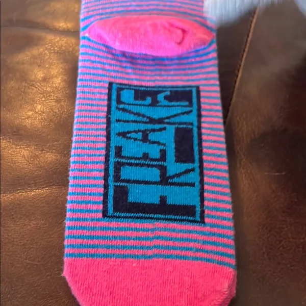 Freaker USA Hooters Striped Socks Blue - Image 3