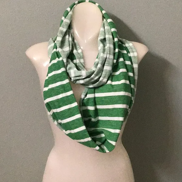 Levi’s Green & White Strip Cotton Infinity Scarf - Image 3