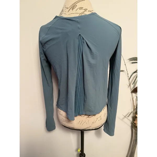 Lululemon Play Off The Pleats Long Sleeve‎ Teal Blue Shirt Athletic Yoga Read - Image 3