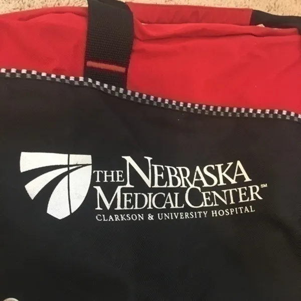 Nebraska Medical Center vintage duffle bag - Image 2