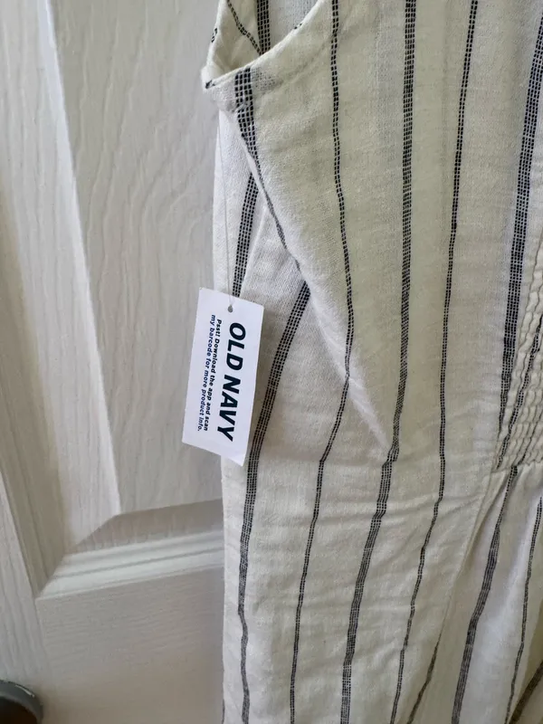 Old Navy Linen Dress - Image 3