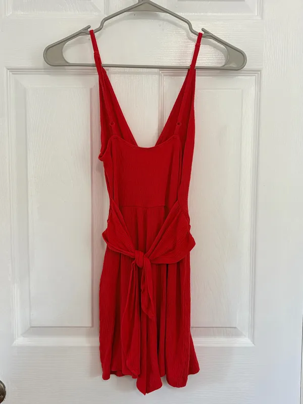 Love Tree Red Surplice Romper Size S Open Back Tie Waist Summer Vacation Boho Sexy - Image 4