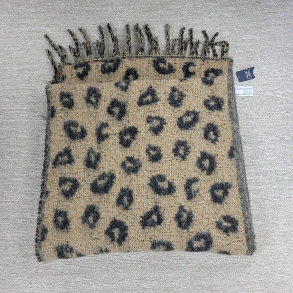 Abercrombie & Fitch Leopard Fringe Scarf Wide Black Tan Two Toned Animal Print - Image 10