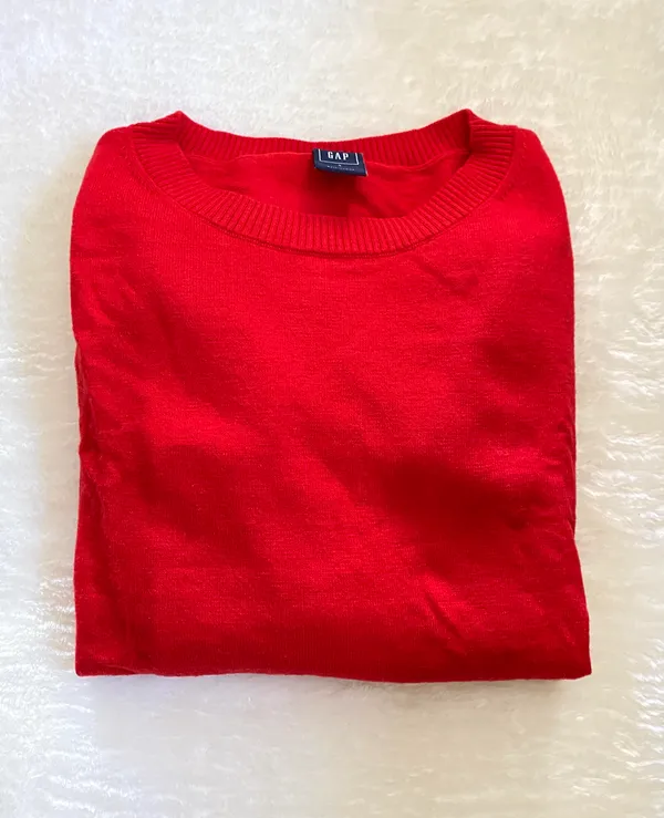 Gap Red Sweater Size S❤️ - Image 2