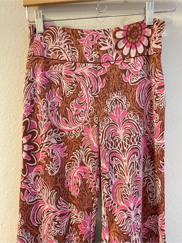 Maeve Anthropologie Maria Pink Paisley Metallic Jacquard Flare Pants Size 0 - Image 4