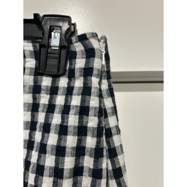 American Eagle Gingham Notched Mini Skirt Black White Sz Medium Game Day Preppy - Image 2