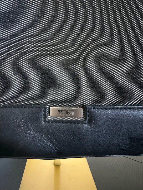 Vintage TUMI Black Nylon & Leather Structured Tote / Business Bag – Pink Lining – Shoulder Strap - Image 5