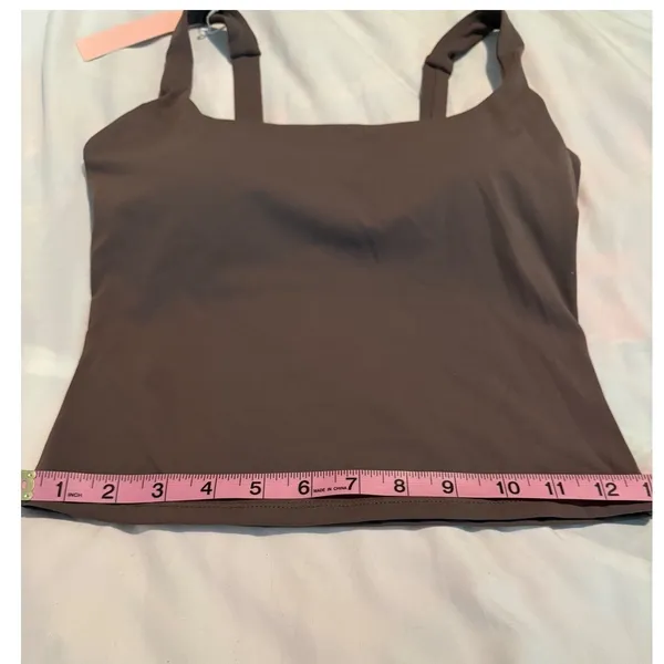 QINSEN Brown Square Neck Workout Tank Top Built-in Bra Athletic Cami XS - Image 4