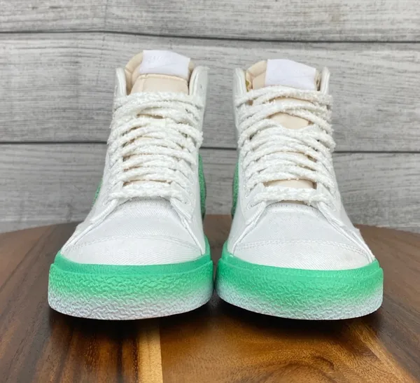 Nike Blazer 77 Women’s Mid Chenille Swoosh - Image 7